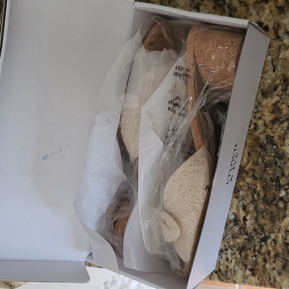 Crown and Ivy Sandals - cork hill - Picture 7 of 9